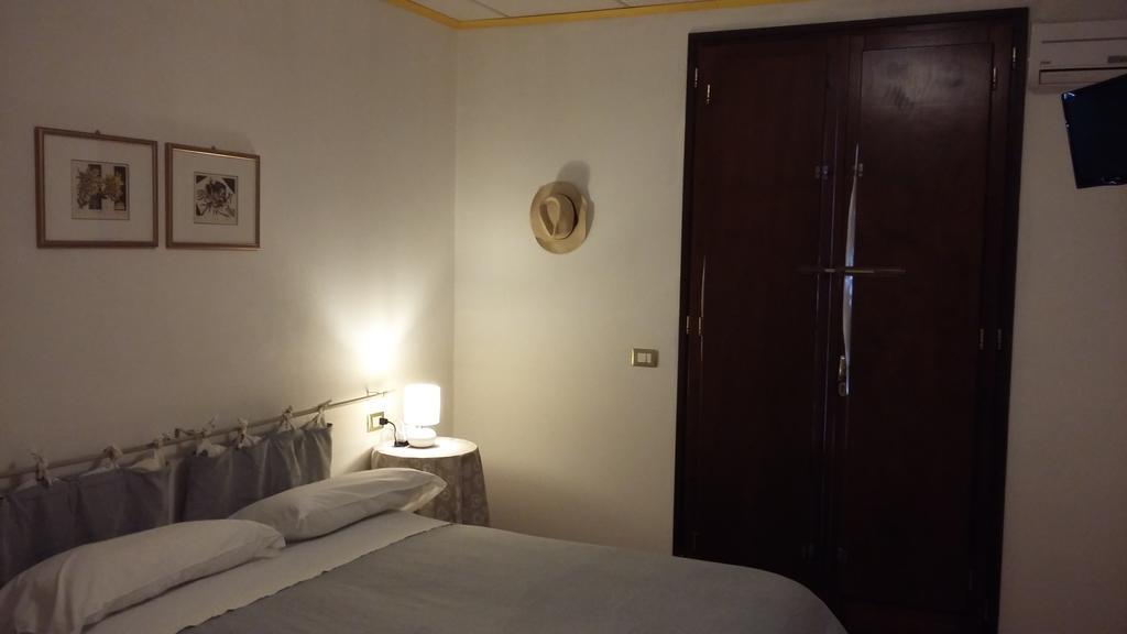 Agriturismo Boschi Reggiolo Luaran gambar